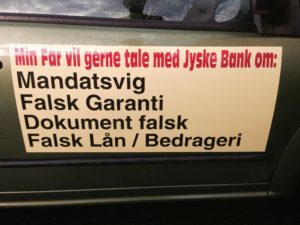 Kære jyske Bank min far vil så gerne tale med jyske bank om. Mandatsvig hæve med uret, falsk garanti til Nykredit, ændre i aftaler som er lukket og laver selv ny aftale uden aftale med kunde, falsk lån i Nykredit på 4,328.000 kr. Samt bedrageri hvilket er øverst på anklage af jysk bank, læs hele historien om jysk den danske bank jyske bank i dagbogen