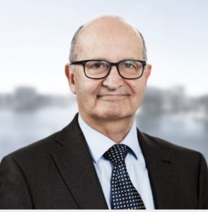 Partner i Lund Elmer Sandager advokater samt bestyrelsesmedlem i jyske bank Philip Baurch ekspert i bank jura og i bestyrelses ansvar, skal du bruge en dygtig advokat kontakt www.les.dk advokater som du kan stole på hjælper når nøden er størst, sig intet er rådet.